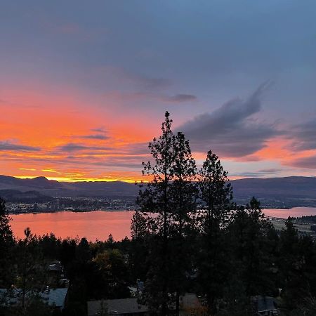 Les Chambres Roses West Kelowna Eksteriør bilde
