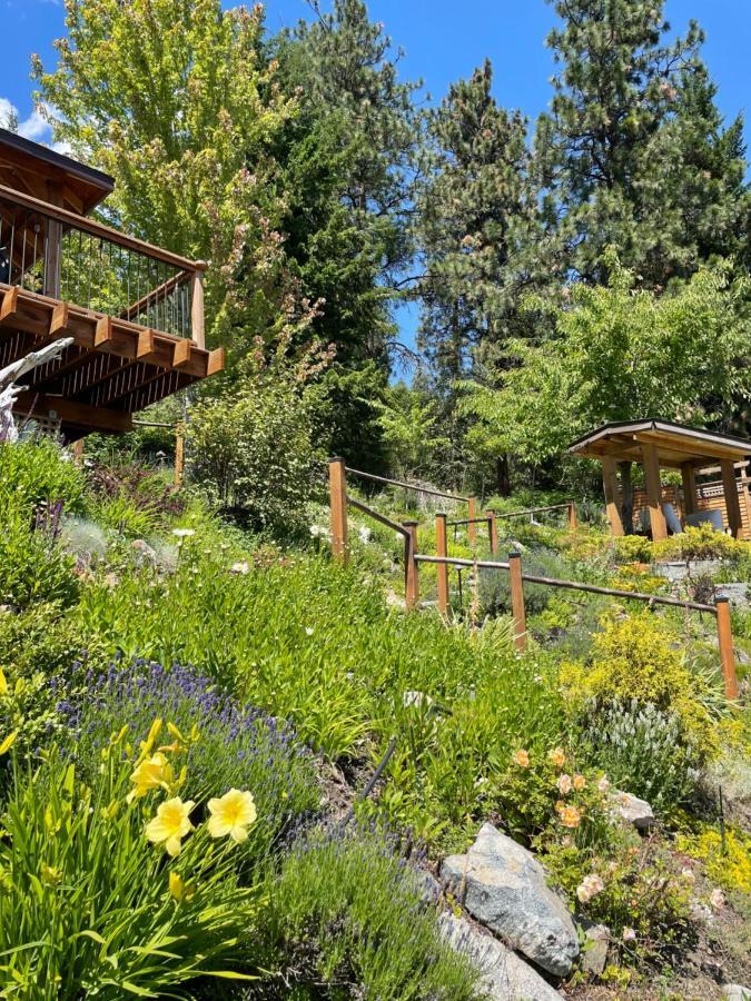 Les Chambres Roses West Kelowna Eksteriør bilde